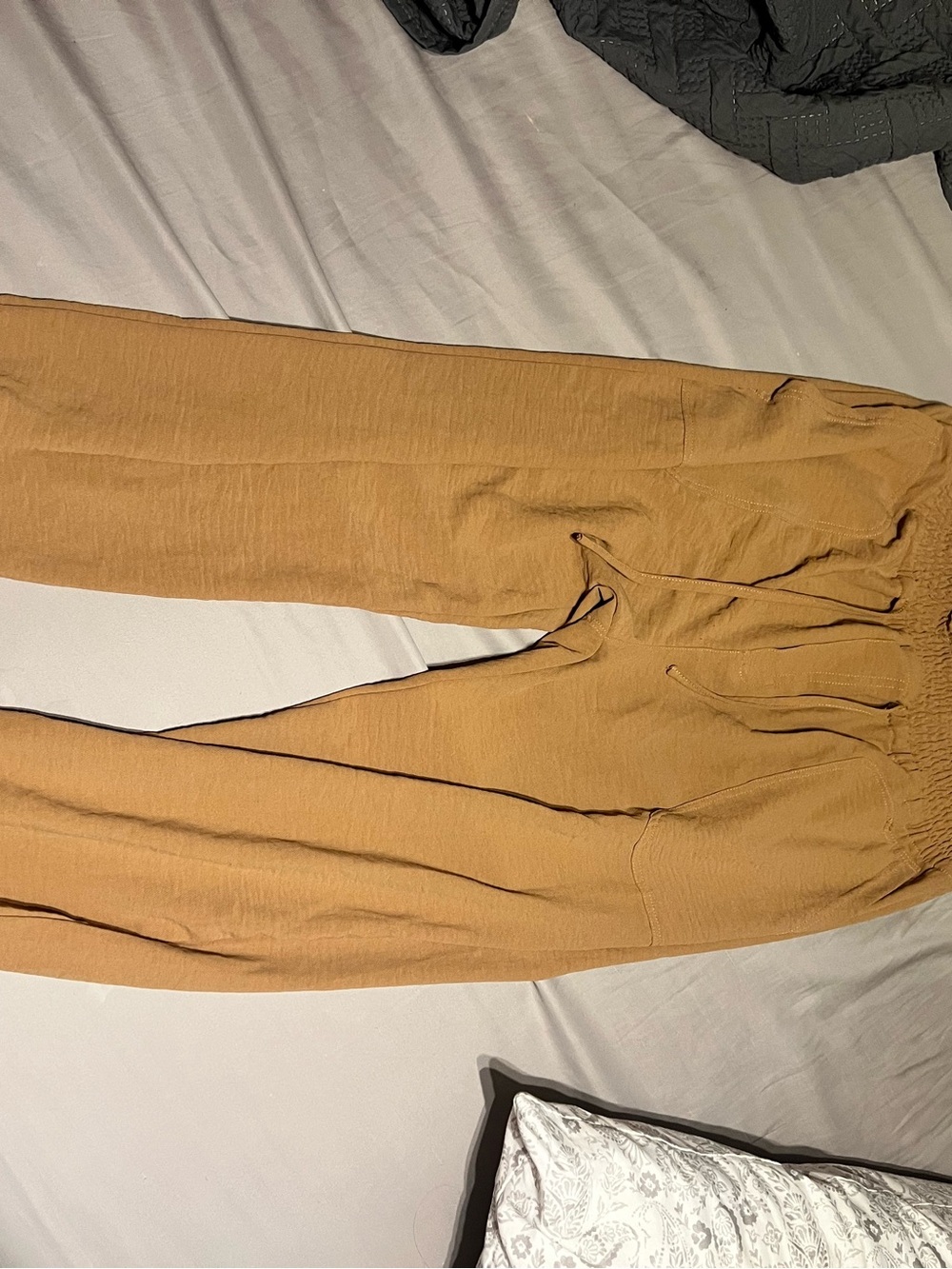 Women’s Casual Drawstring Pants in Camel